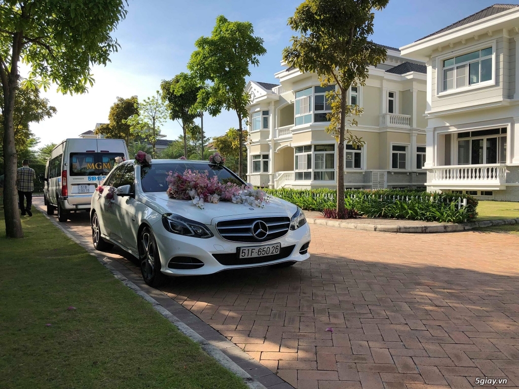 Chuyên cho thuê xe hoa, xe rước dâu Mercedes BMW Audi Camry giá tốt - 29