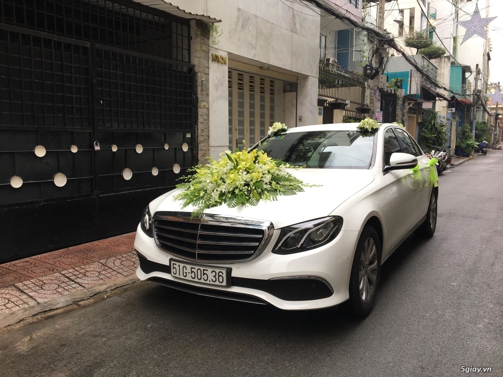 Chuyên cho thuê xe hoa, xe rước dâu Mercedes BMW Audi Camry giá tốt - 32