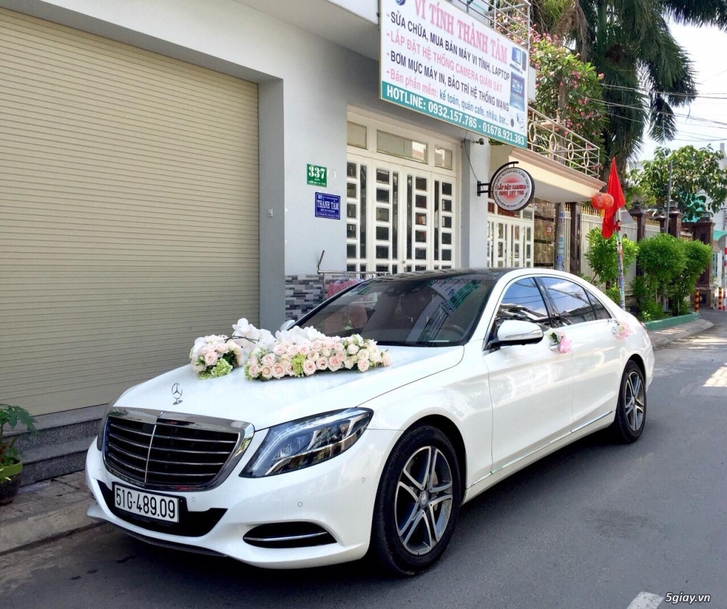 Chuyên cho thuê xe hoa, xe rước dâu Mercedes BMW Audi Camry giá tốt - 33