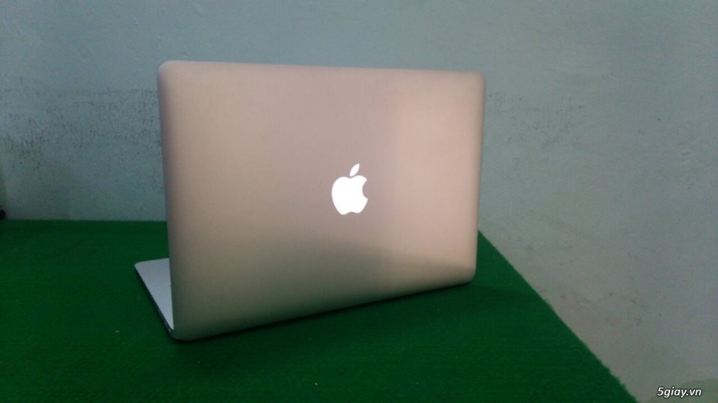 MacBook Air 2013 cũ New 99% Sạc pin được 30 lần - 1