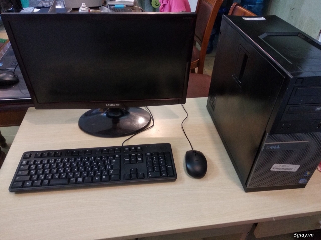 Bộ chiến đấu Samsung 22 wide sáng đẹp ko điểm chết