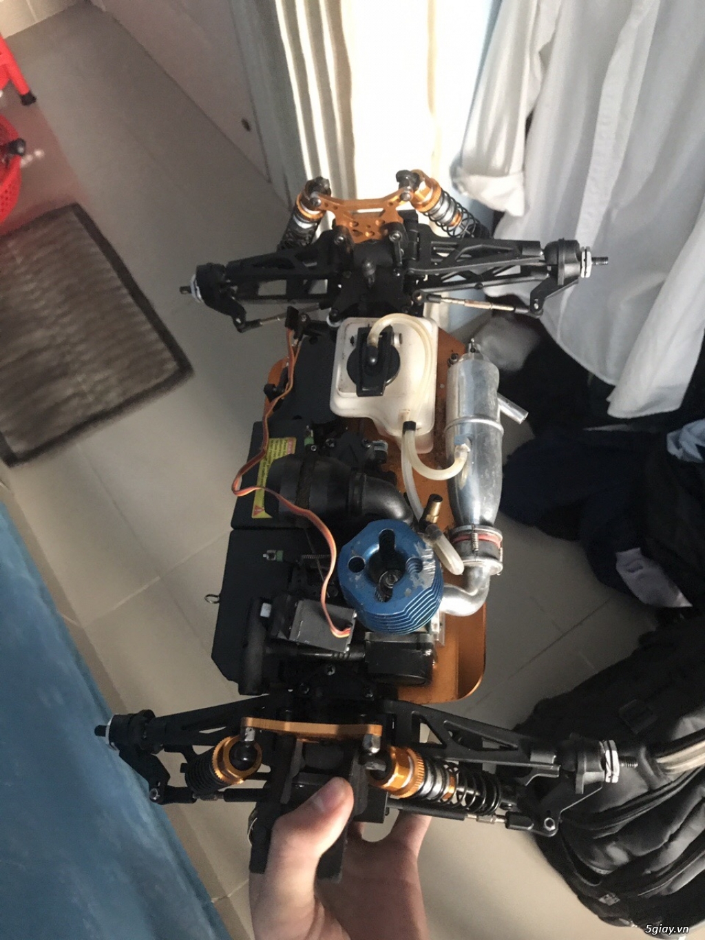 Xe điều khiển chạy xăng - 1