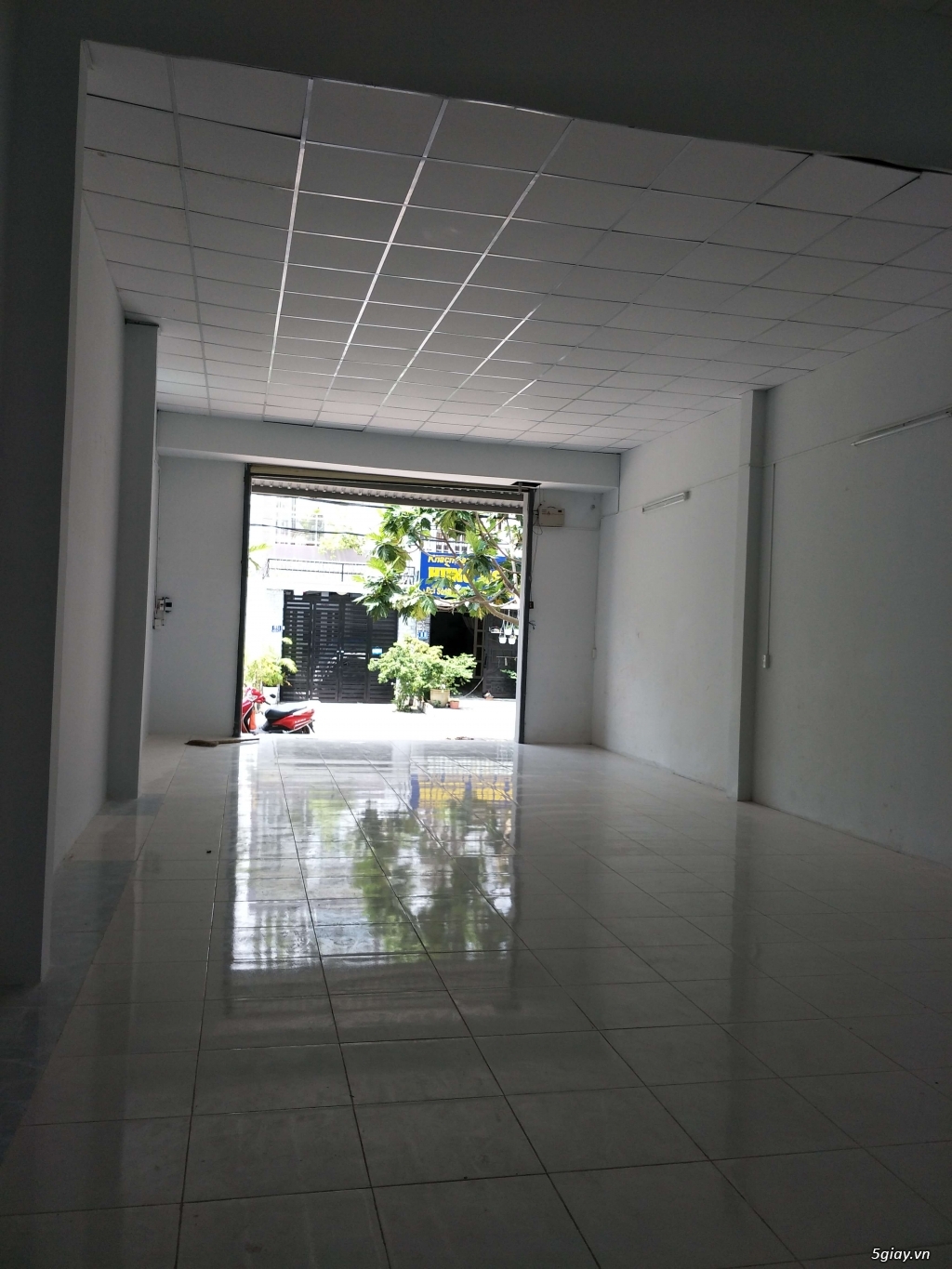 Cho thuê nhà cấp 4 mới xây , diện tích 120m2, có gác,  ở KDC Bình Hưng