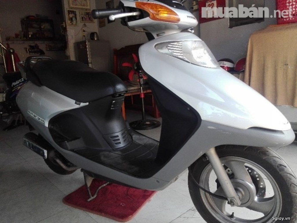 Honda spacy 100cc