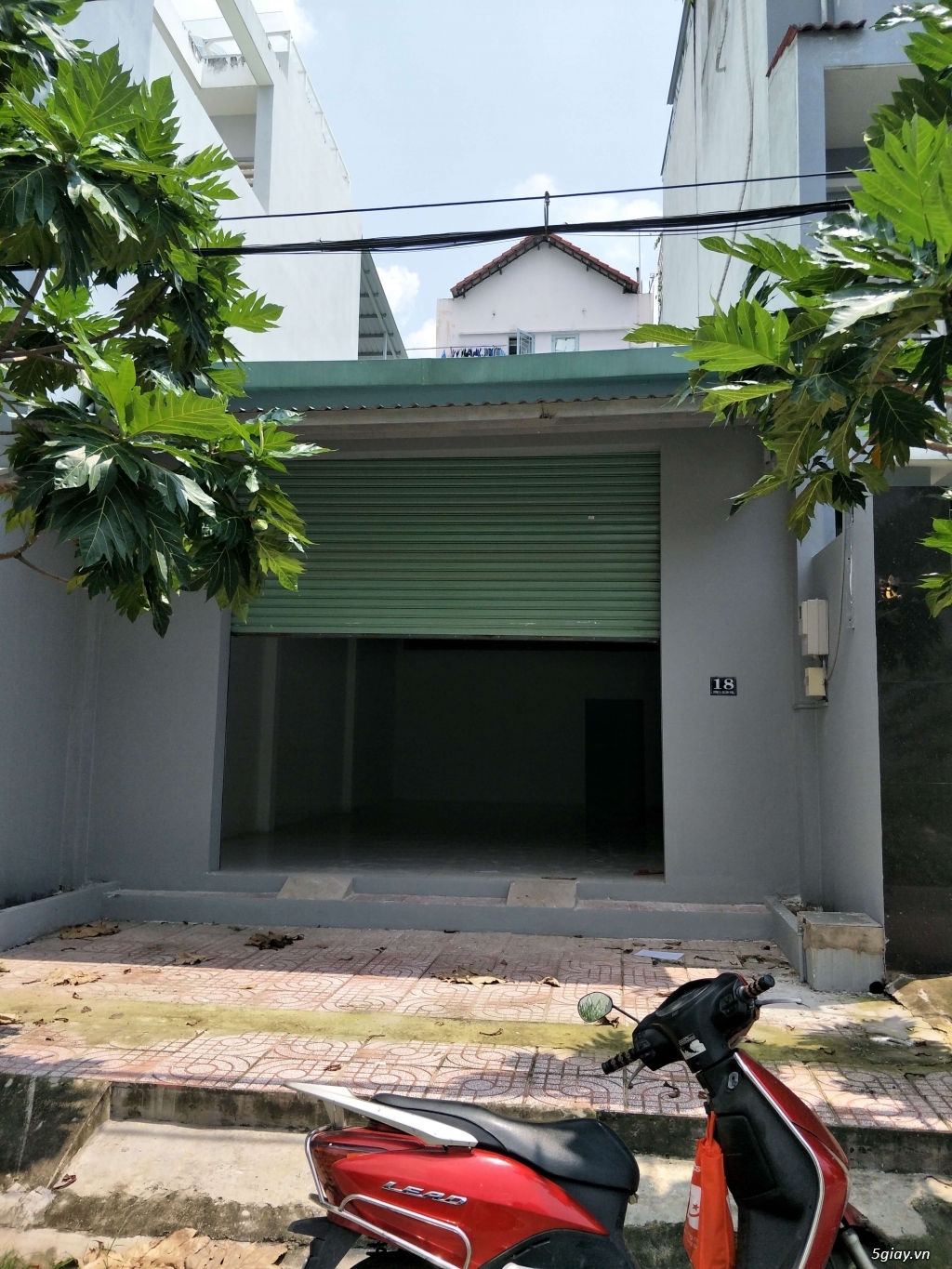 Cho thuê nhà cấp 4 mới xây , diện tích 120m2, có gác,  ở KDC Bình Hưng - 3