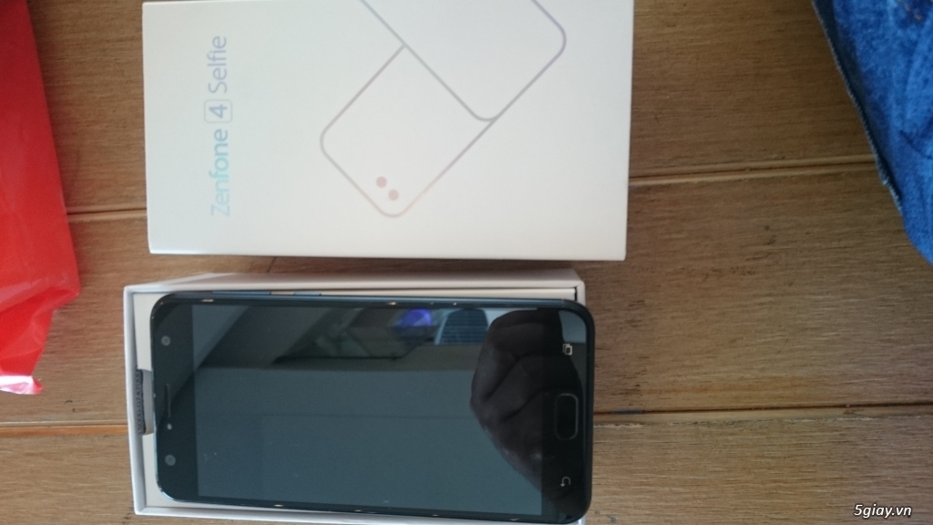 Cần bán Asus Selfie 4 - 2