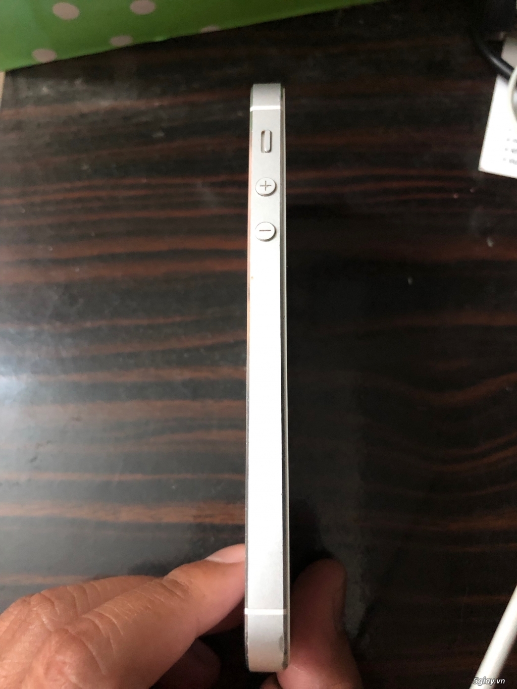 Cần thanh lý iPhone 5S giá rẻ - 2