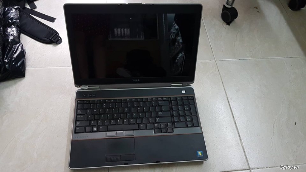 Bán 13 laptop Dell Latitude Core i5 4 GB 320 GB - 3