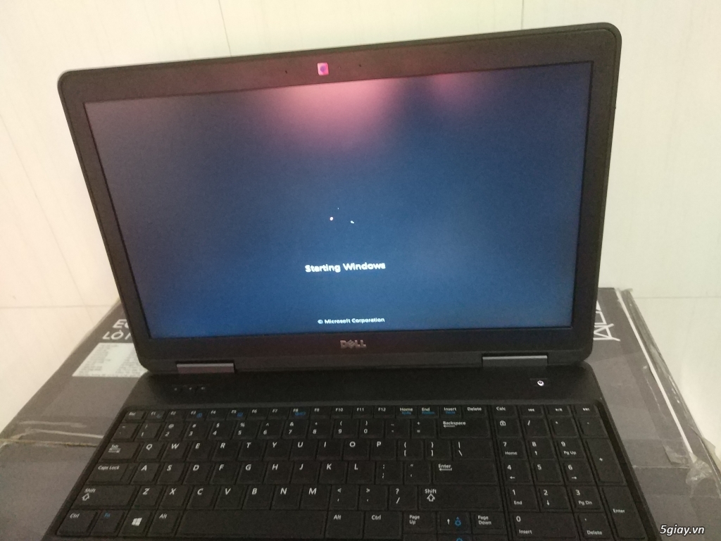 Laptop dell e5540 i5 thế hệ 4 ssd 128gb máy mới 99%