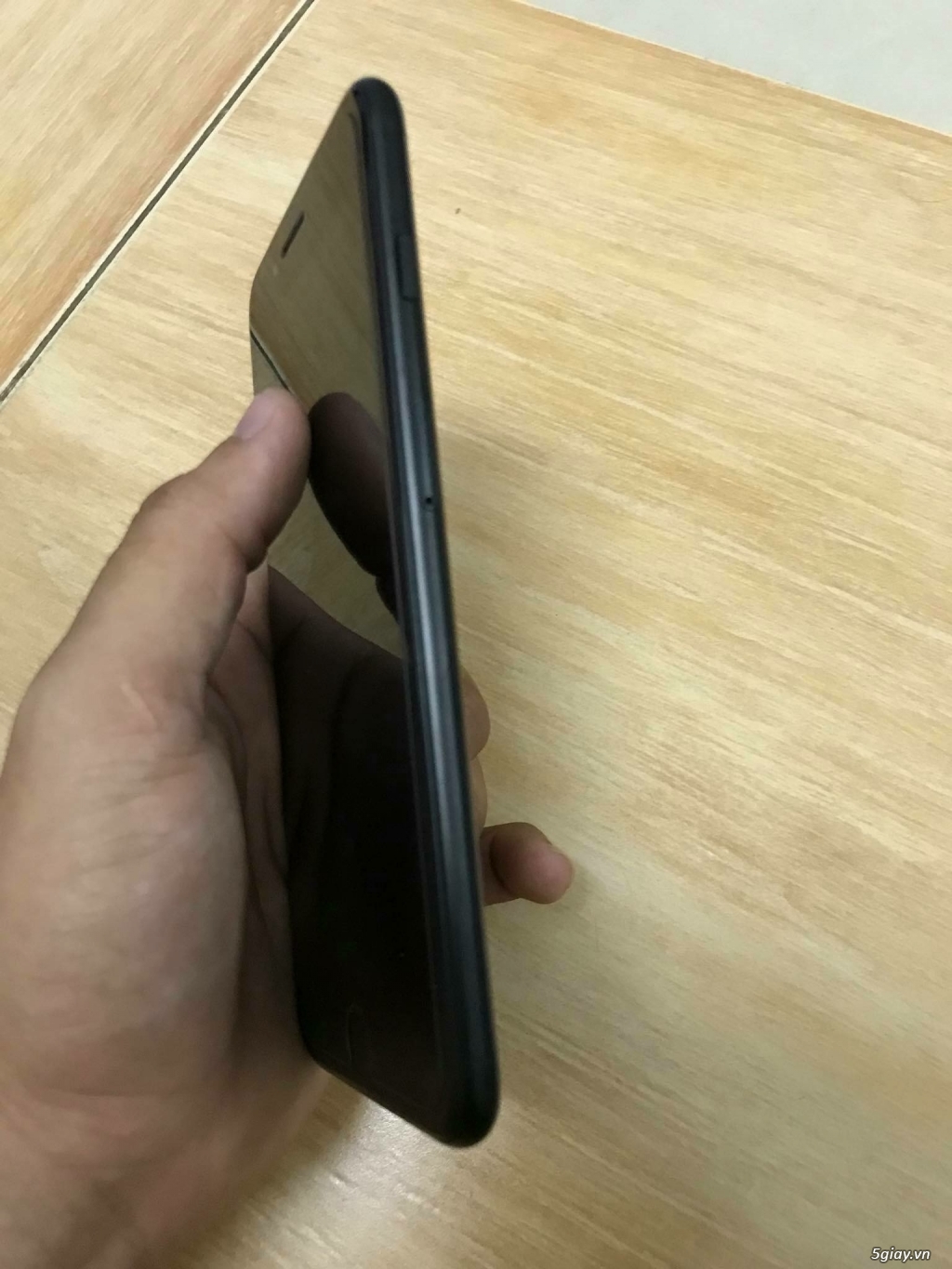 Cần bán iphone 7plus 128g zinall - 2