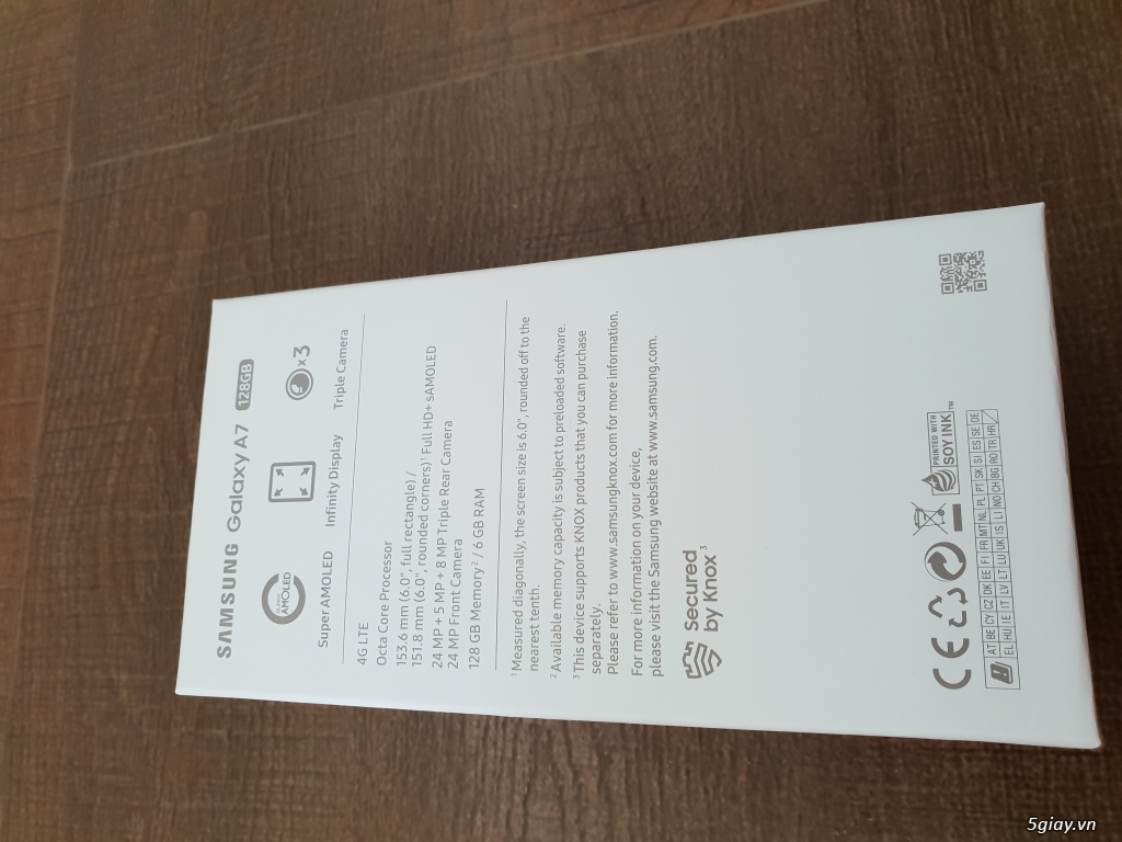 Samsung A7 2018 128G/6G xanh nguyên seal - 4