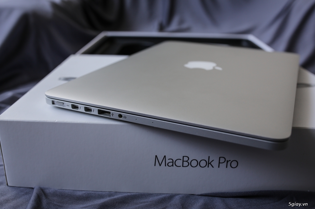 Macbook Pro Retina 13inch Early 2015-Full box-like new 99%-21tr - 2