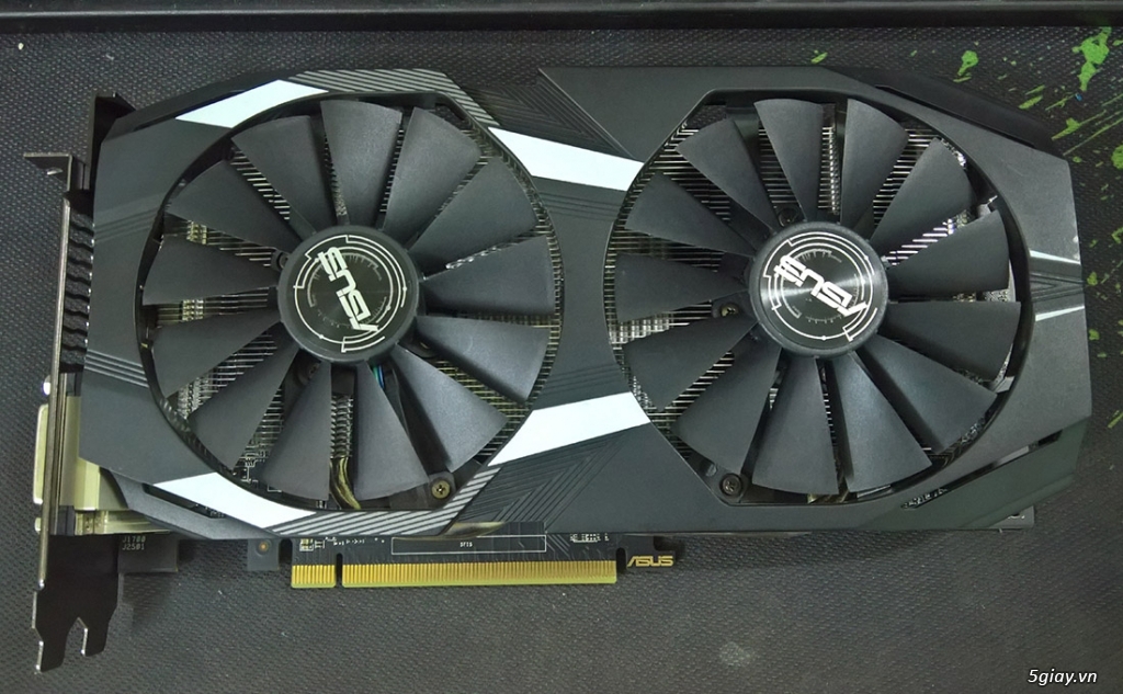 CARD Đồ hoạ ASUS RX 580 4Gb OC