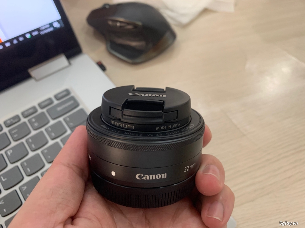 Len Canon EF-M 18-150mm và EF-M 22 - 1