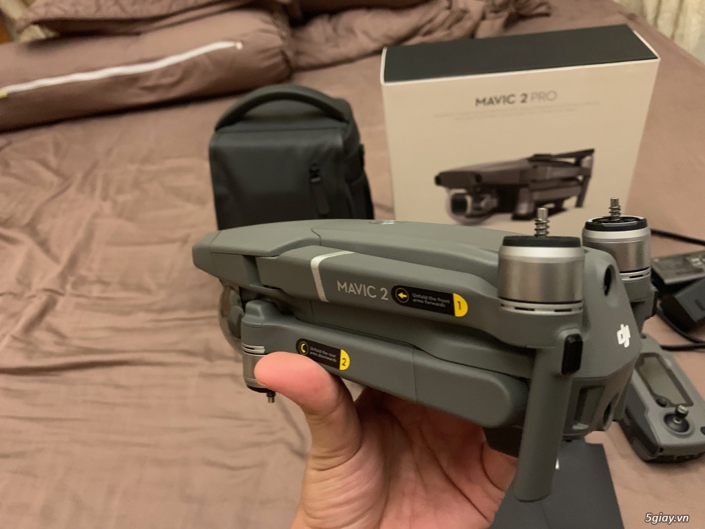 Mavic 2 Pro with Fly More Kit Combo Bundle - 2