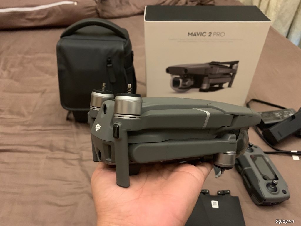 Mavic 2 Pro with Fly More Kit Combo Bundle - 5