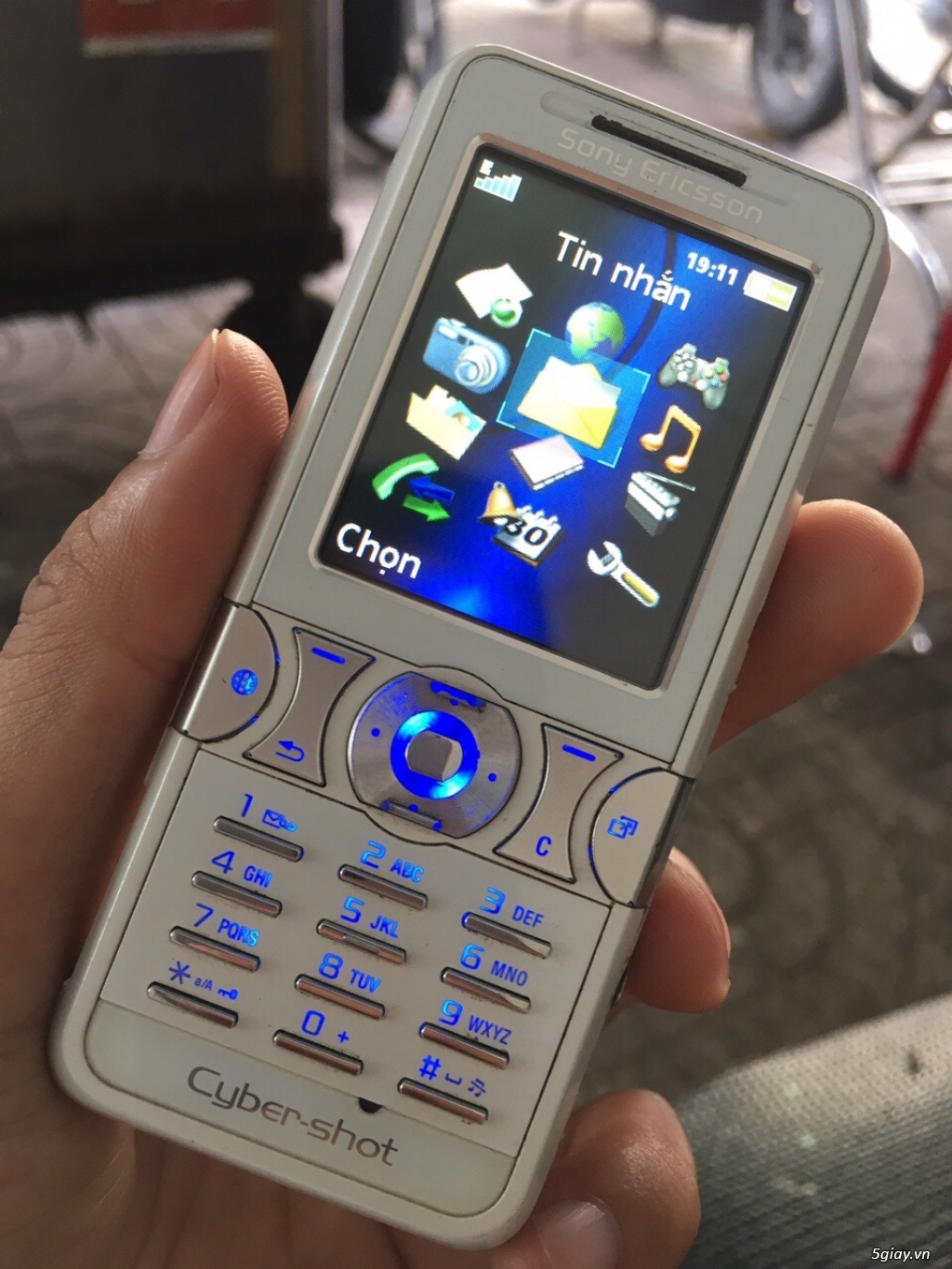 Sony Ericsson K550i - 3