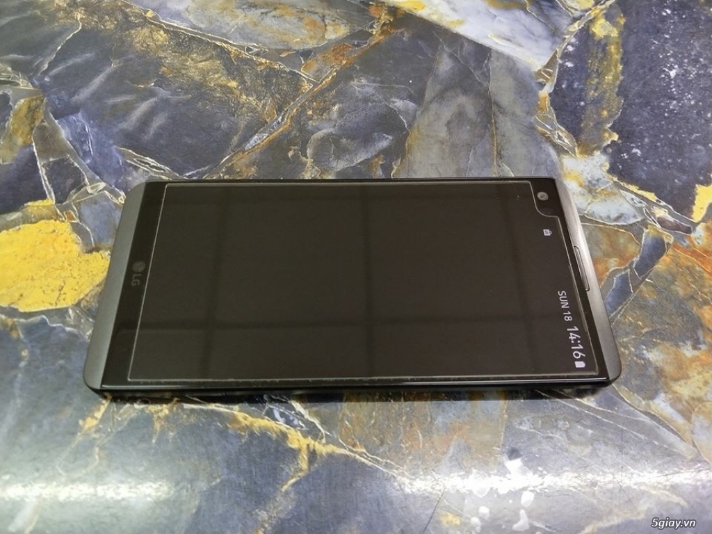 LG V20 2sim màu đen - 1