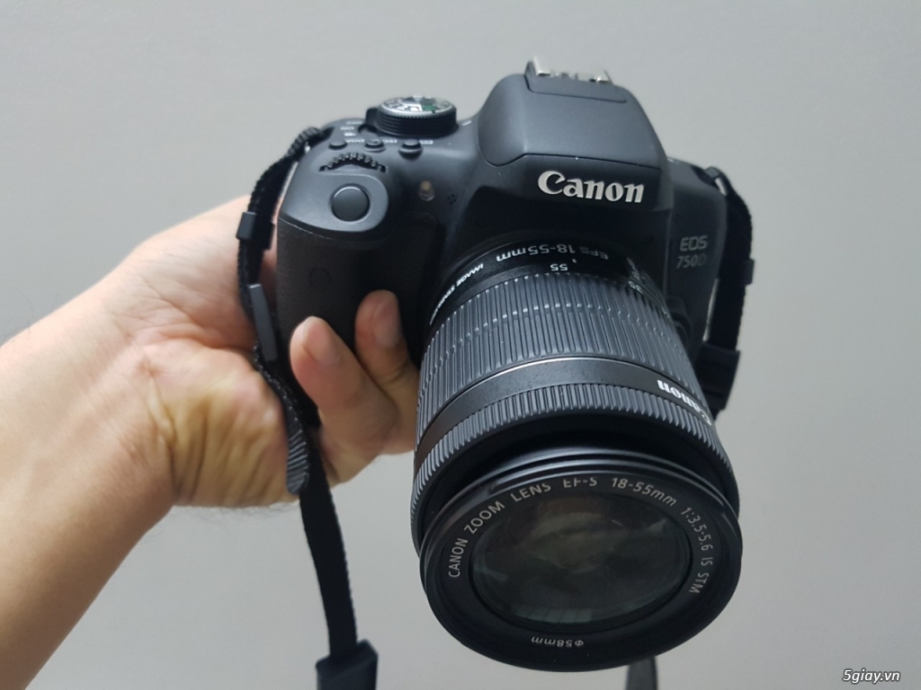 Canon 750D + Len 18-55. Like new 99%. Bảo hàng 2020