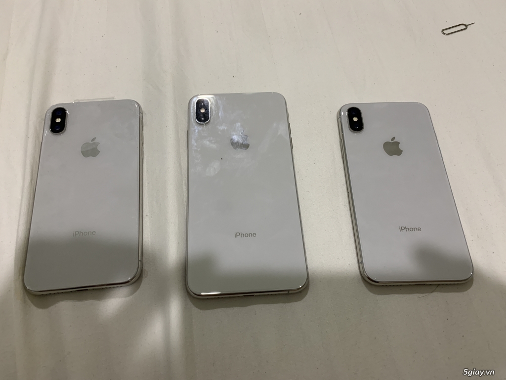 Cần bán 2 cây iphone X và XS max