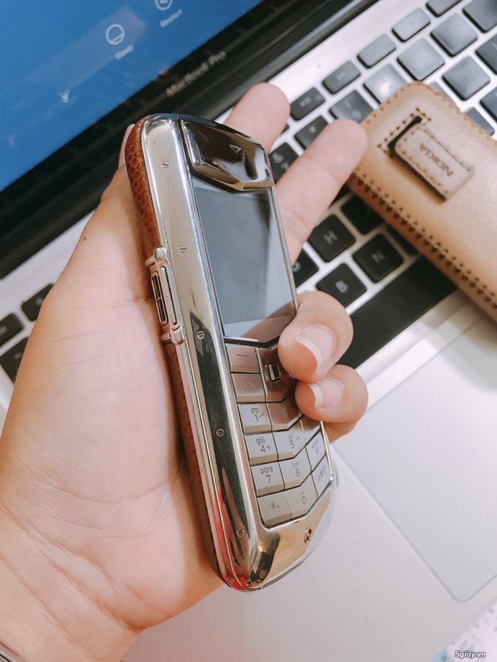 Vertu Constation Cũ 99% nguyên zin - 2