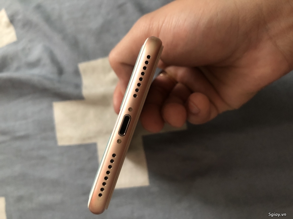 Cần bán : iphone 8plus gold 256gb Mỹ máy nhà sữ dụng