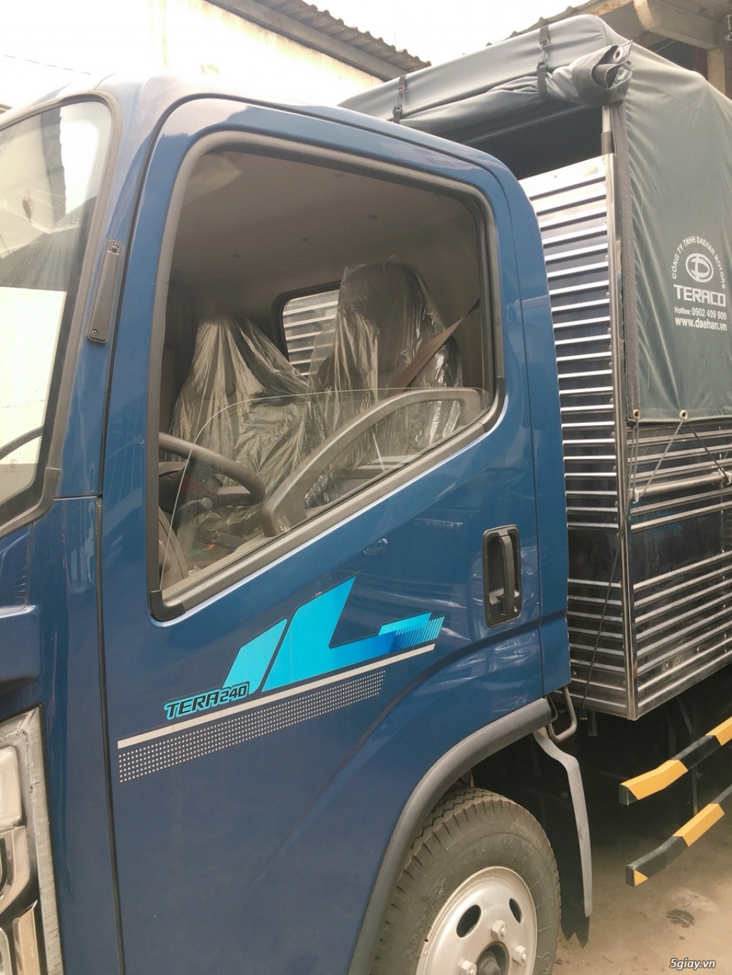 bán xe tải 2,5 tấn động cơ isuzu mạnh mẽ, giá rẻ