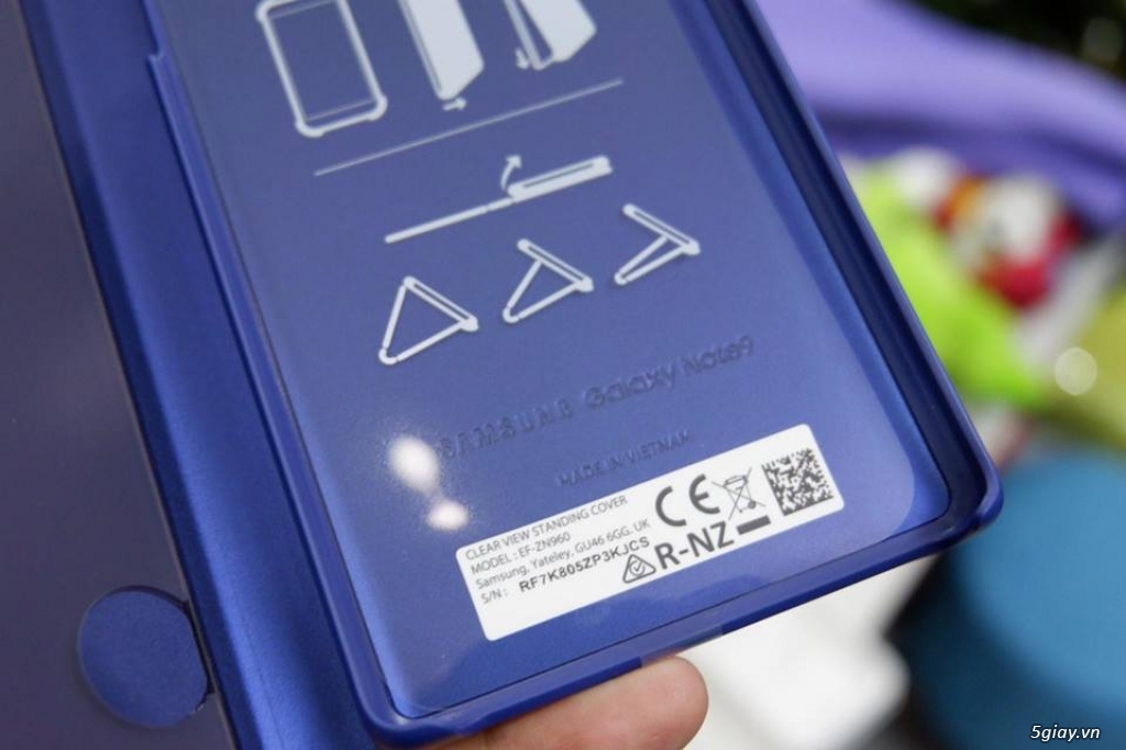 Bao da Samsung Clear View Standing cho Galaxy Note 9 - 2