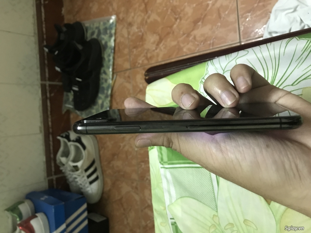 Bán Iphone X 256 đen và iphone 7plus 32g vàng giá sập sàn - 1