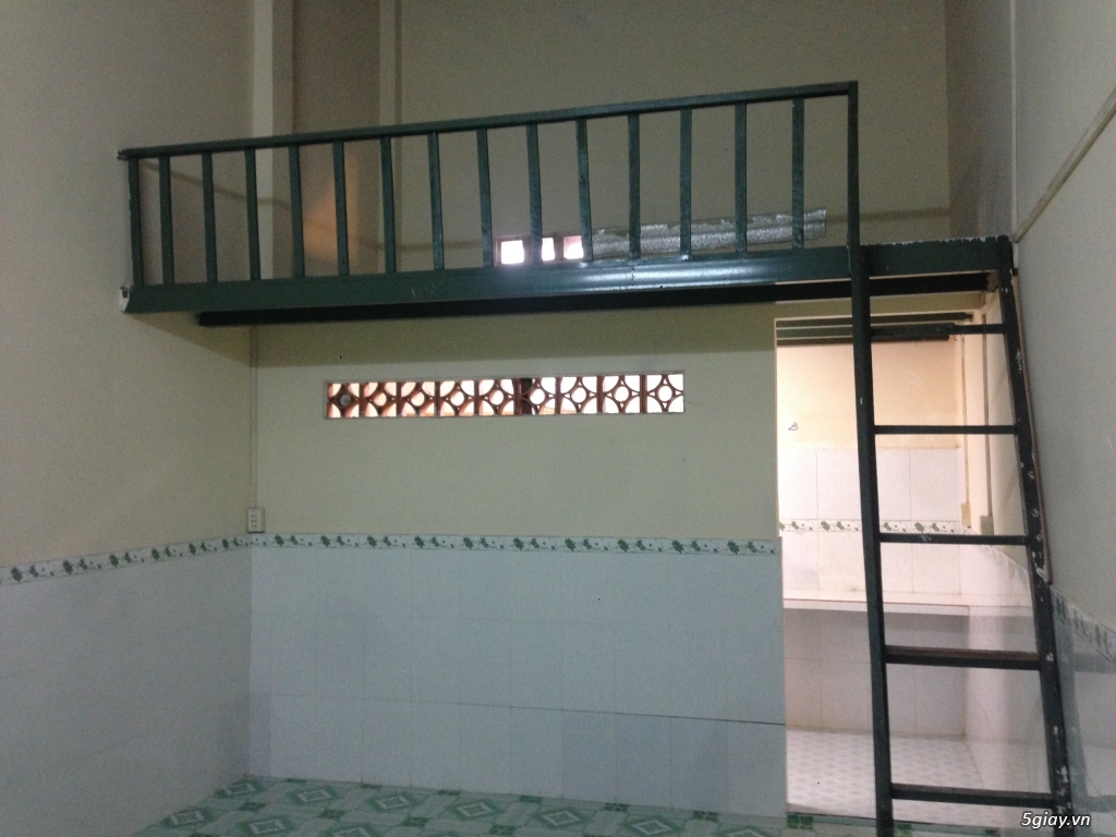 Dãy nhà trọ còn phòng , 1 trệt 1 lửng