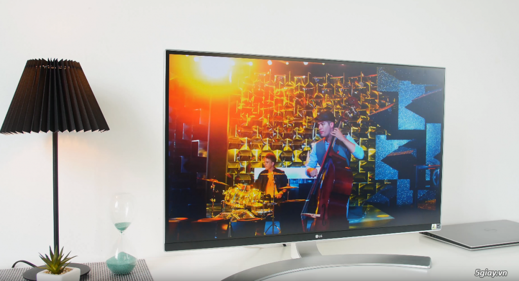 Cần bán cái LCD hãng LG 29inch Chuẩn Ips SP 4K
