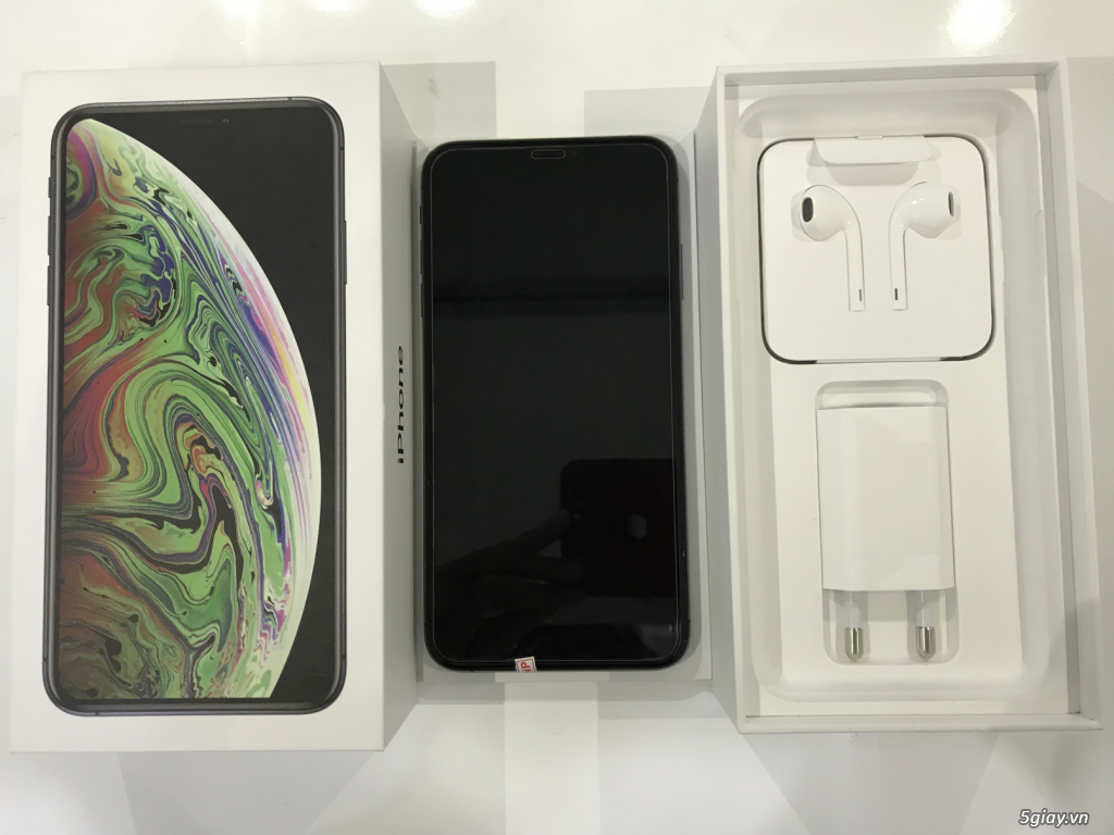 Iphone XS Max 256GB, màu Xám, hàng mới 100% chuẩn xách tay - 2