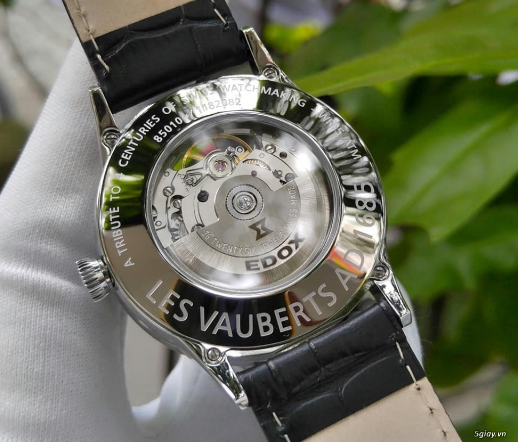 Đồng hồ Thụy Sỹ cực chất với giá mềm: Edox - 13