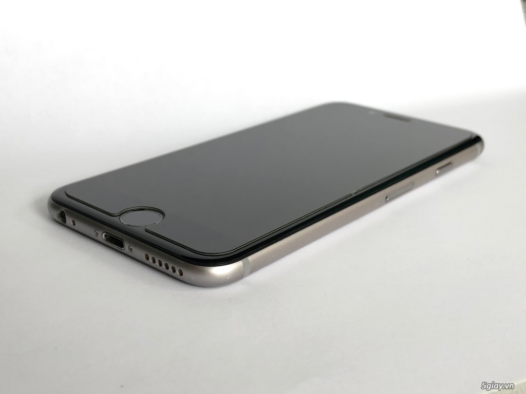 iPhone 6 64Gb Space Gray bản quốc tế full box, phụ kiện nguyên seal - 1
