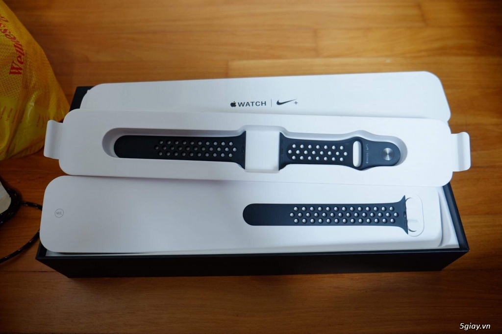 [HCM] apple watch series 3 Nike moi 99% - 1