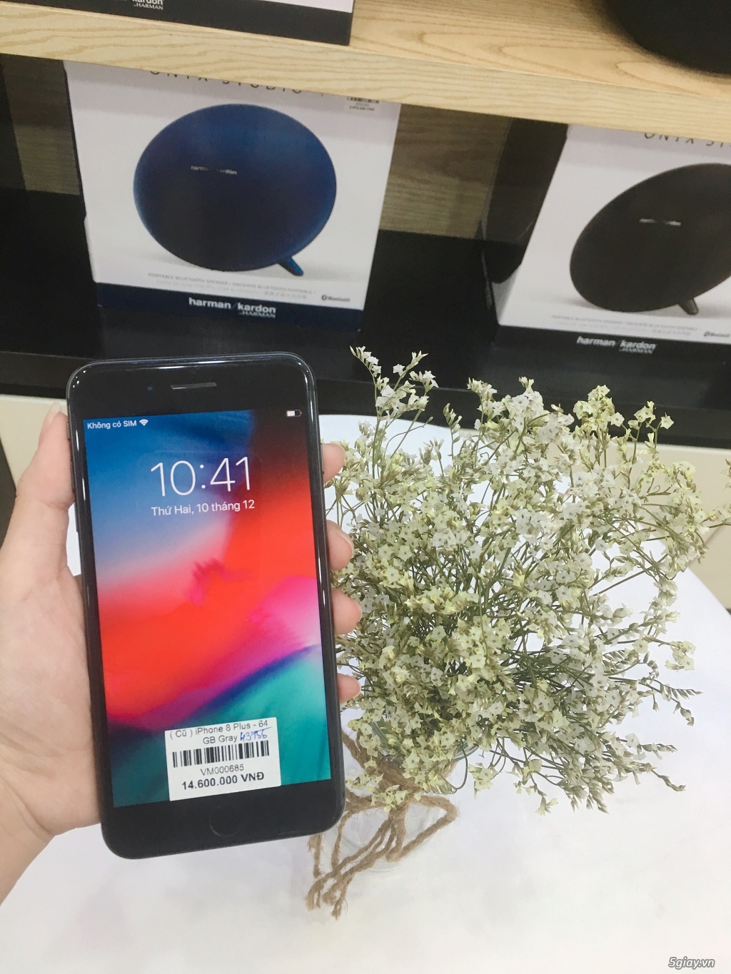 iPhone 8 Plus 64GB Gold hàng trưng bày 99% đẹp như mới - 1