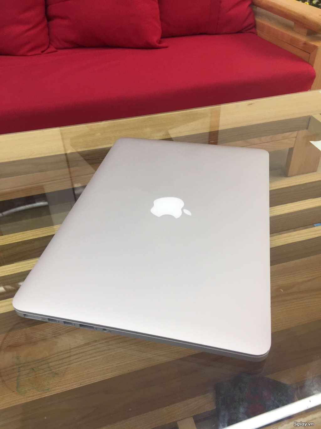 Thanh lý macbook pro MF840 core i5/ram8/ssd 256
