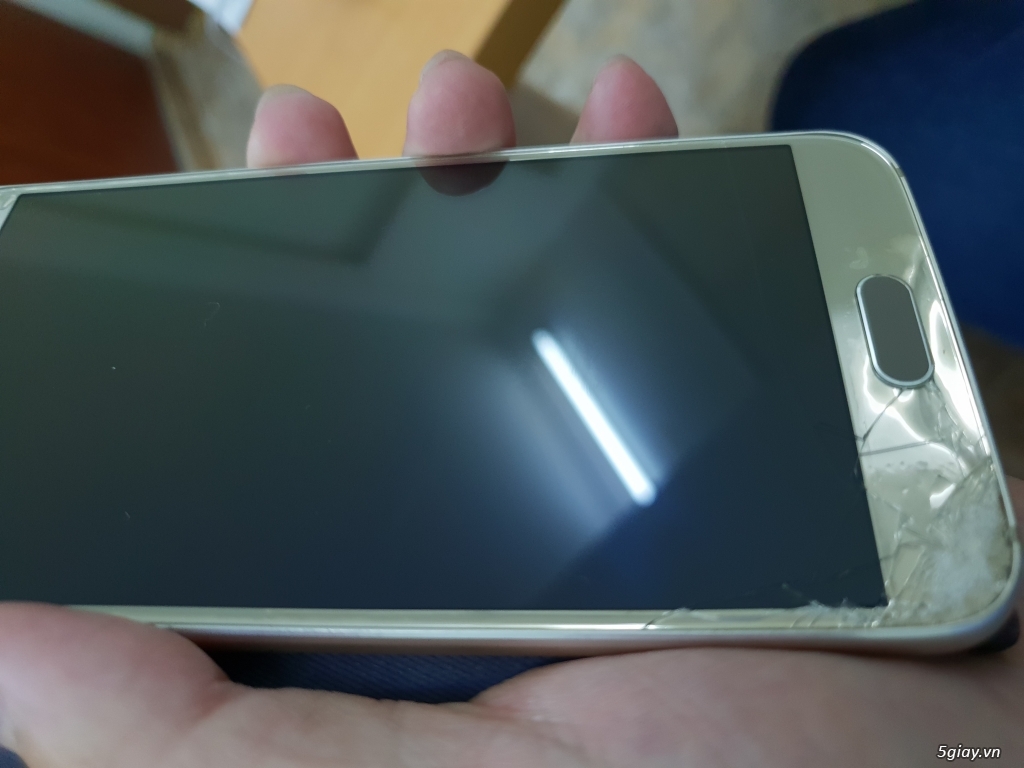 Samsung S6 màu vàng, nứt kính, cảm ứng vẫn tốt, máy đẹp giá rẻ