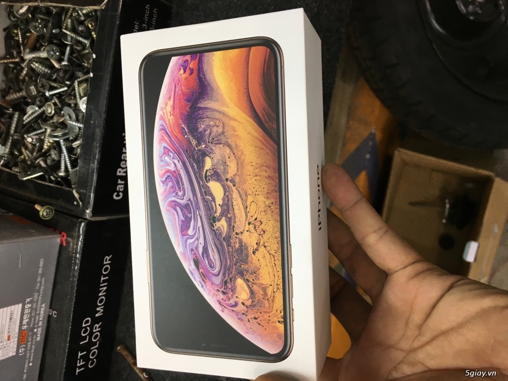 iPhone xs 64g màu gold. Chưa active. Hàng Nhật. Mã JA - 3