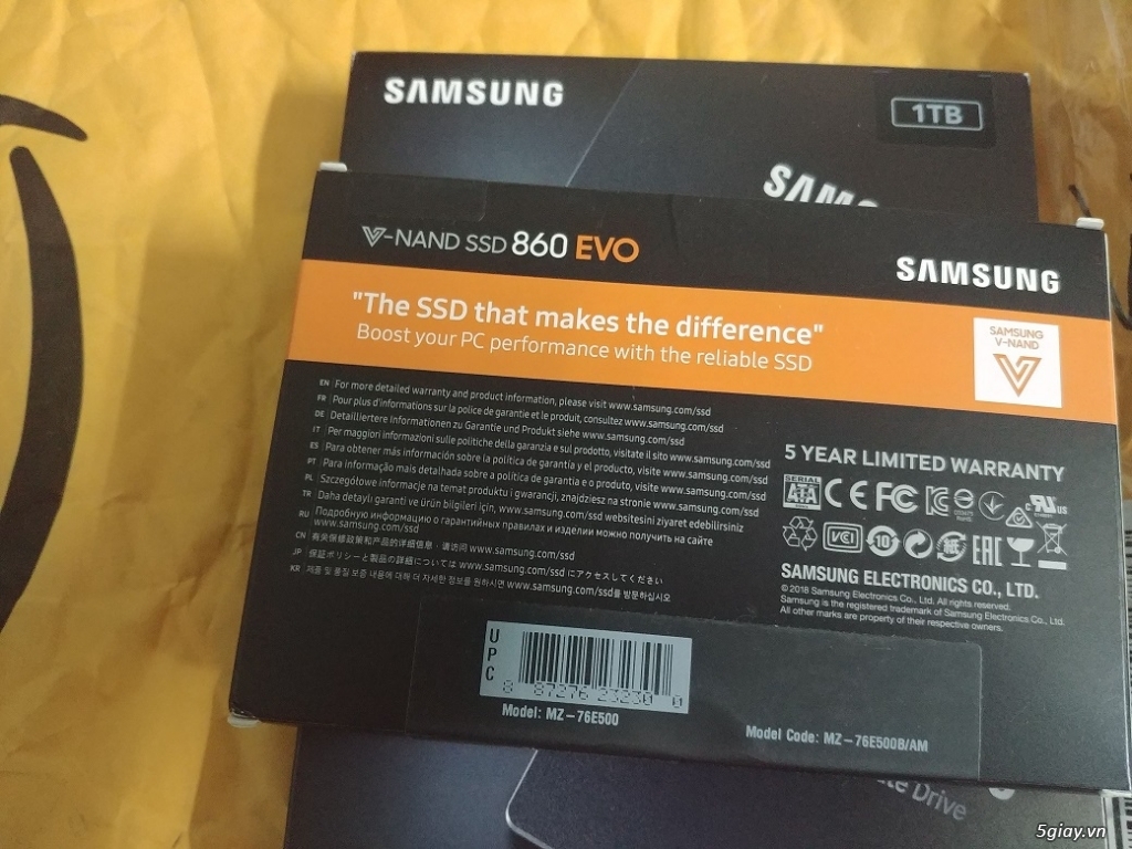 Cần bán: ổ SSD Samsung 860 Evo 1TB hàng Amazon nguyên Seal