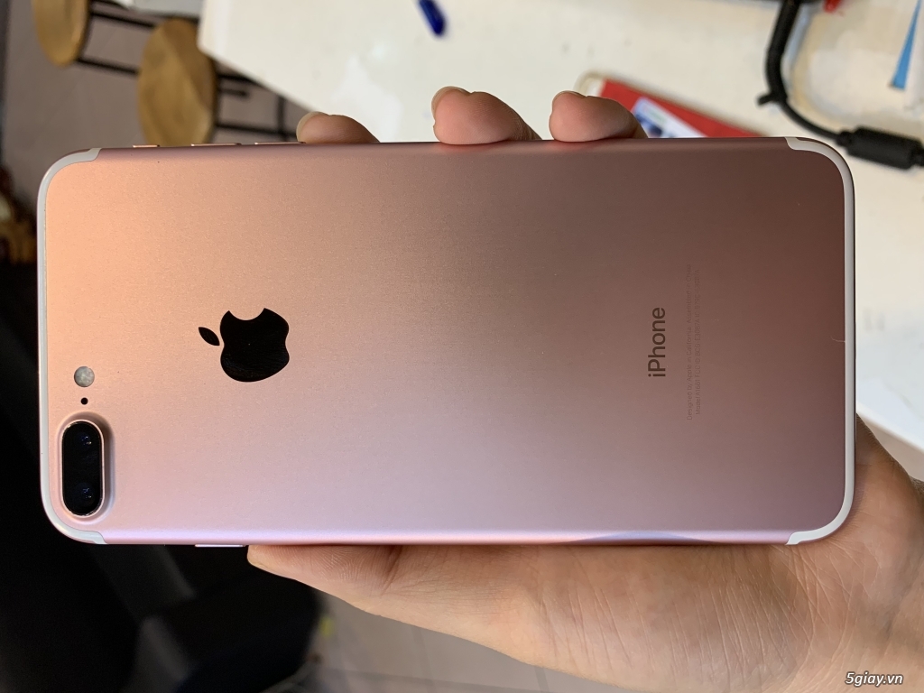 Lên đời máy cần bán 7 plus 32gb hàng LL/A