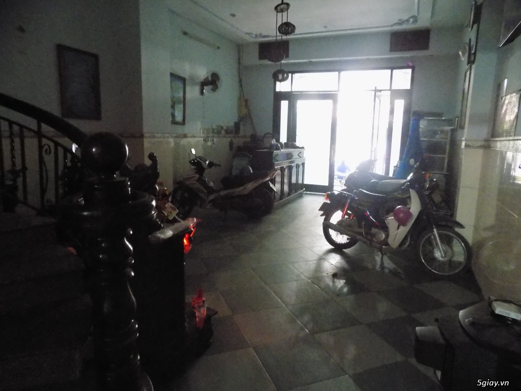 Cần bán gấp nhà Hà Huy Giáp Quận 12 - 1 trệt 3 lầu 11 phòng ngủ - 3