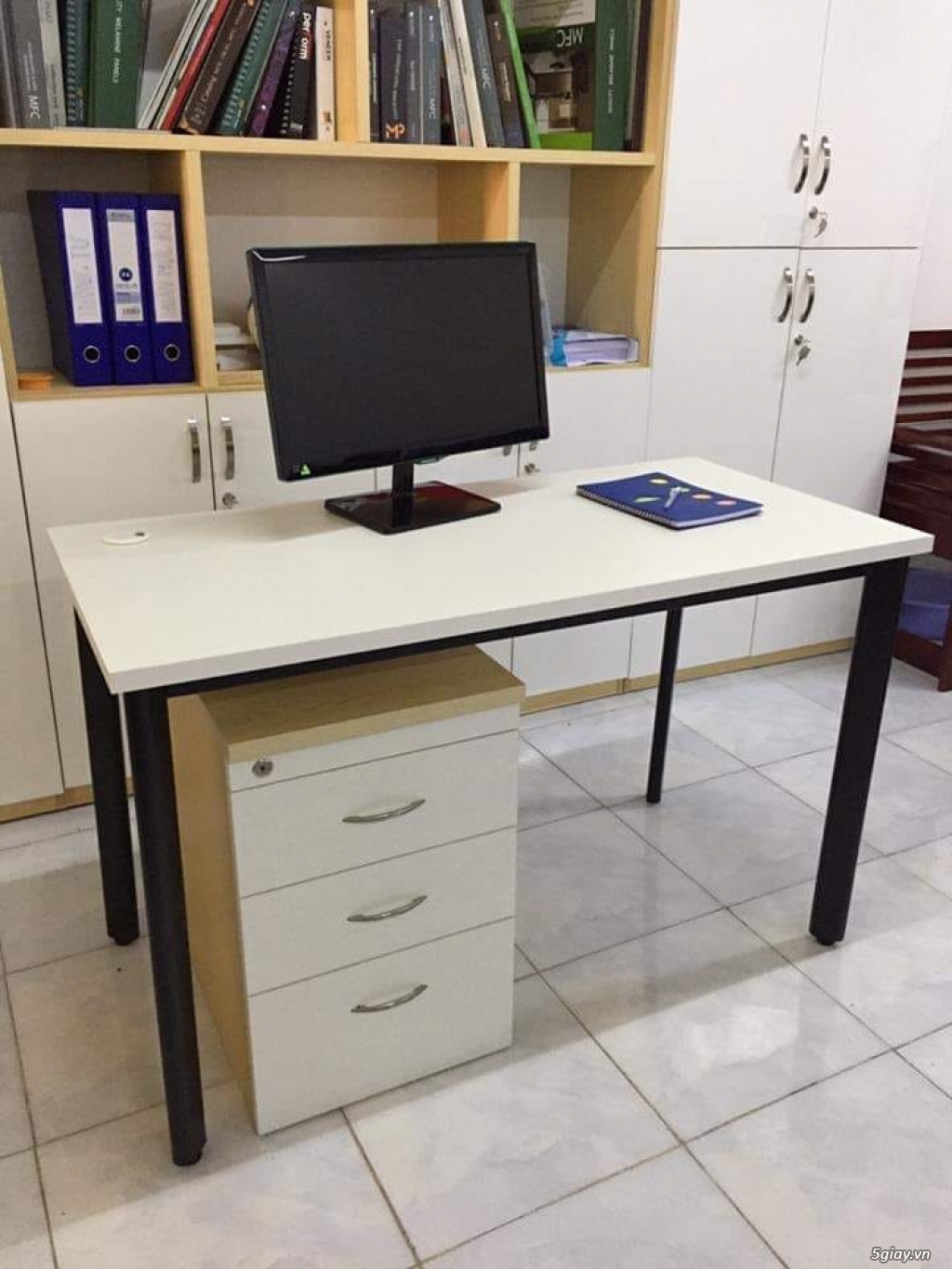 Chuyên sản xuất nội thất văn phòng - 4