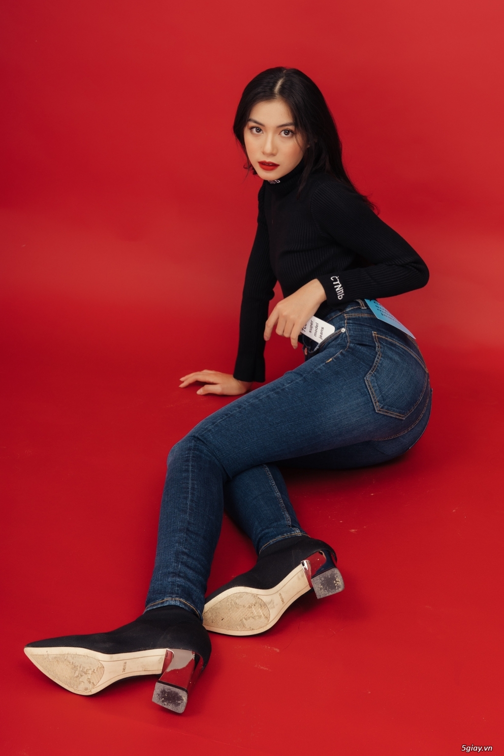 *7Celeb* Quần Jean của SAO Việt - 4