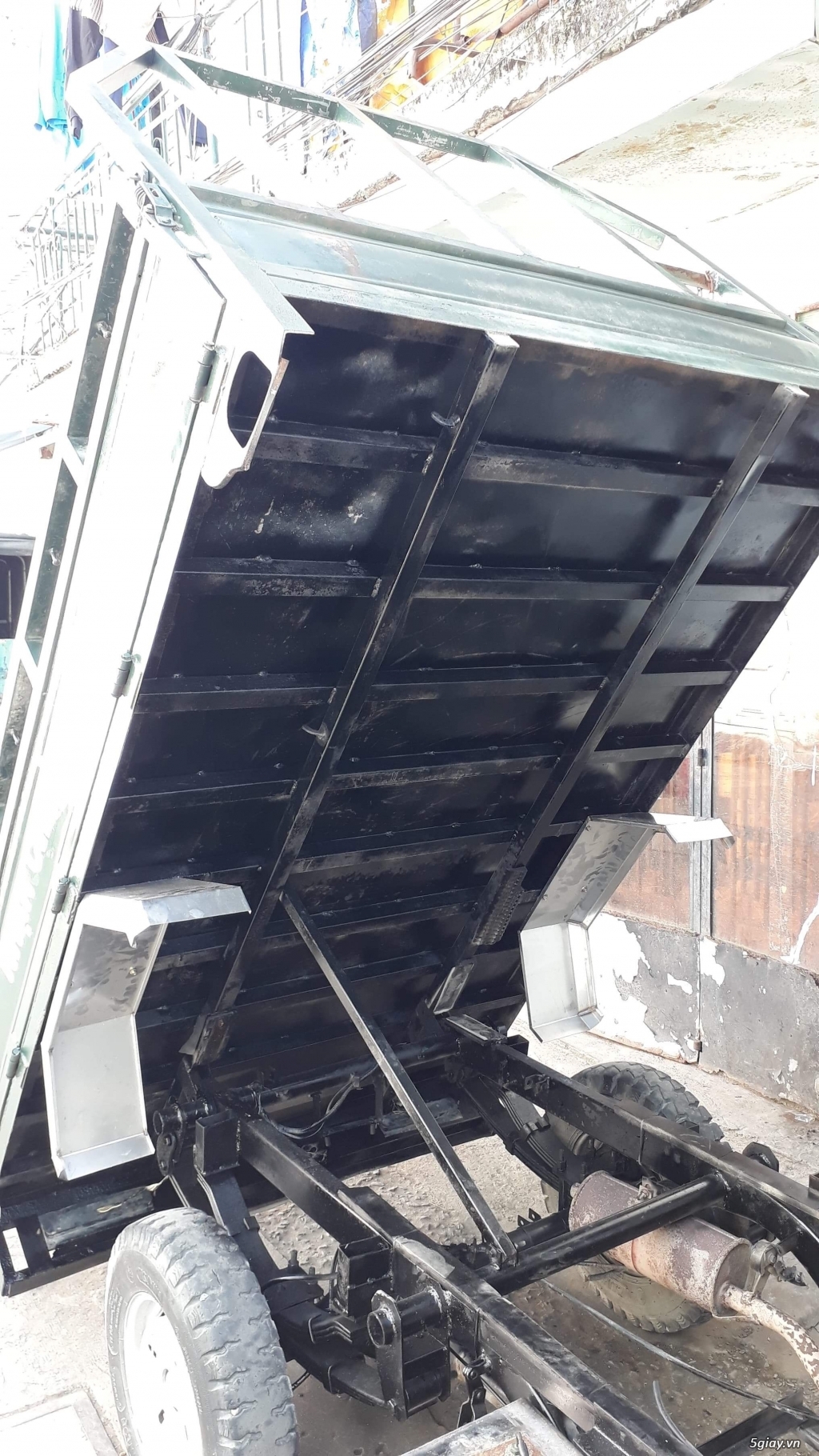 Xe 4 bánh thí điểm thay thế xe ba gác - 50TĐ chạy được giờ cấm . - 5