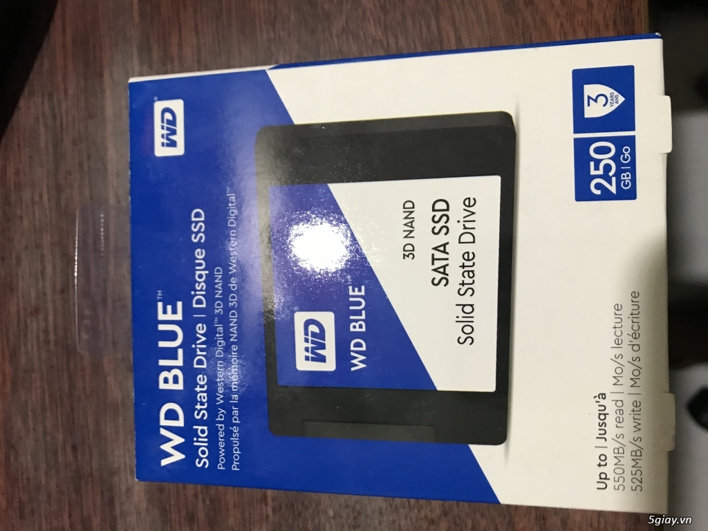 SSD Samsung 860PRO -512GB, Western Digital WD Blue 256GB