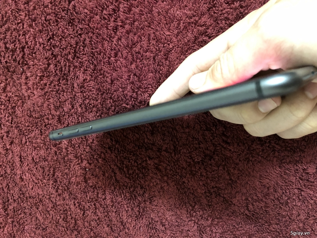 Cần bán iphone 8 plus màu grey 256gb - 2