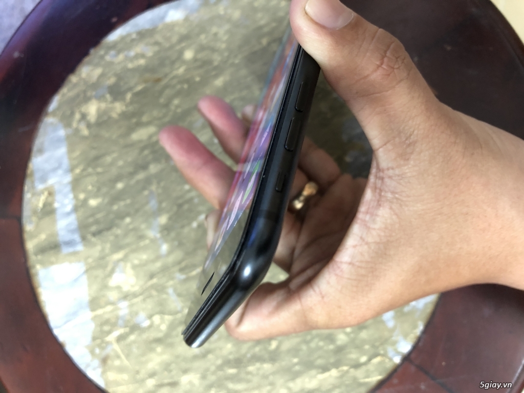 Bán iphone 7plus 32gb Đen QT máy Mỹ 99%