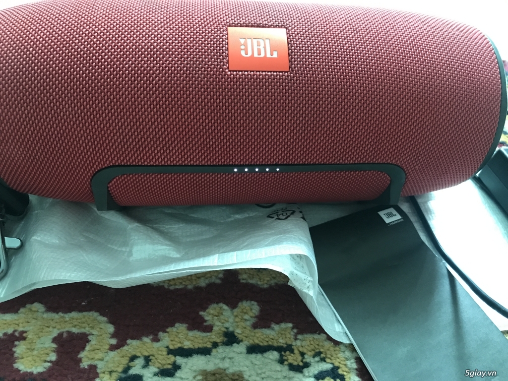 JBL Xtreme red - 1