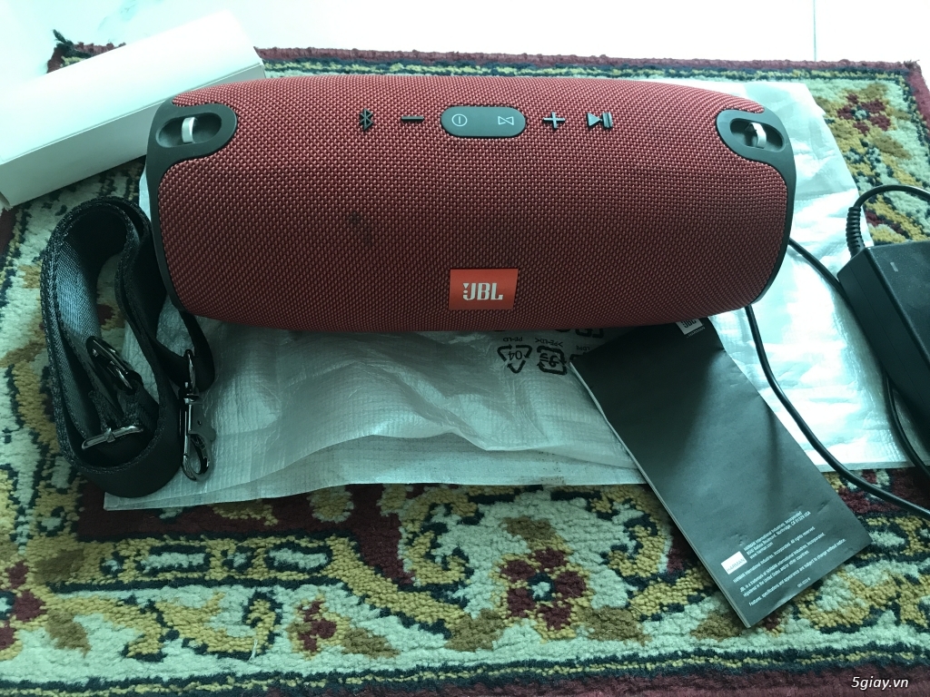 JBL Xtreme red - 2
